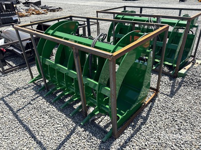 2026 AGT SRR72 72 in Skid Steer Grapple Bucket (Unused)