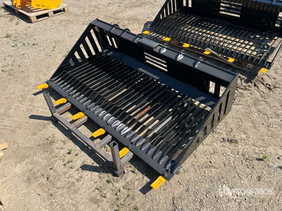2026 GIYI GY-RB66 66 in Skeleton Skid Steer Bucket (Unused)