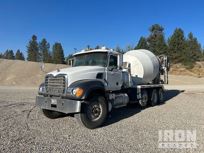 2006 Mack CV513 10x4 Mixer Truck