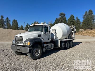 2006 Mack CV513 10x4 Mixer Truck