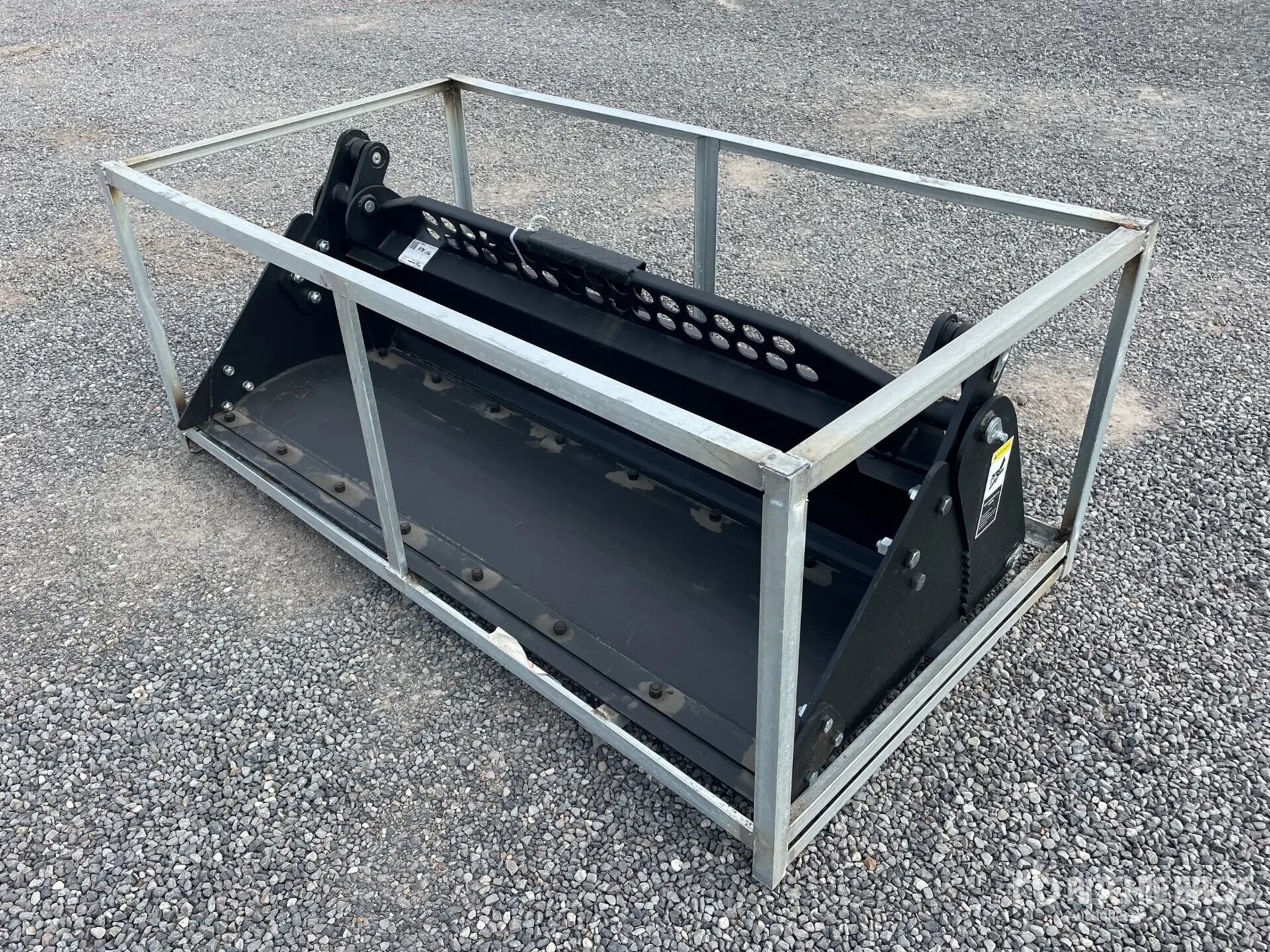 2026 Suihe SSB-4 72 in Multi-Purpose Skid Steer Bucket (Unused)