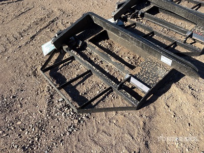 Quantity of (4) 2026 Mower King SA 48 in Kompaktladergabeln (Unused)