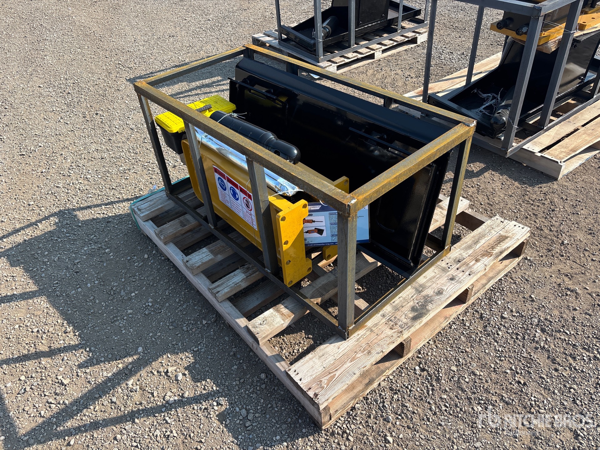 2026 AGT SSHH680 2000 mm Skid Steer Breaker (Unused)