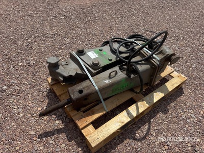Qte De Marteau Hydraulique Qty Of Hydraulic Breaker