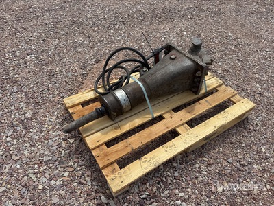 Marteau Hydraulique Hydraulic Breaker