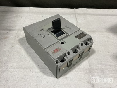 Westinghouse AQB-A250 Air Circuit Breaker