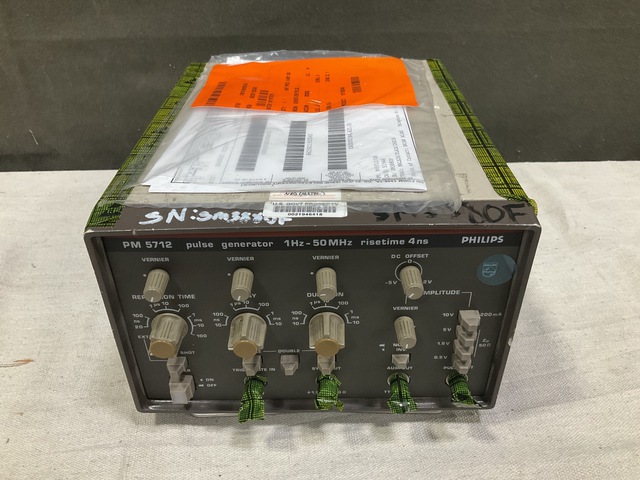 Philips PM 5712 Pulse Generator