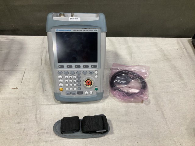 Rohde & Schwarz FSH6 Spectrum Analyzer