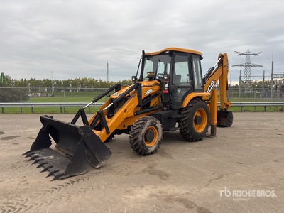 2016 JCB 3DX 4x4 Chargeuse-pelleteuse