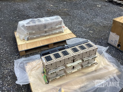(2) Merlin Gerin Masterpact M50 H1 Circuit Breakers