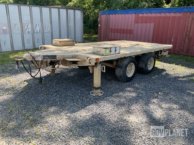 Utility Tool & Body XM1061E1 Flatbed Trailer