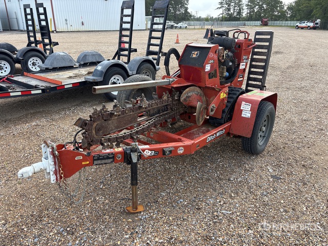 2021 Ditch Witch C24X Walk Behind Trencher w/2021 Ditch Witch S3C Trailer