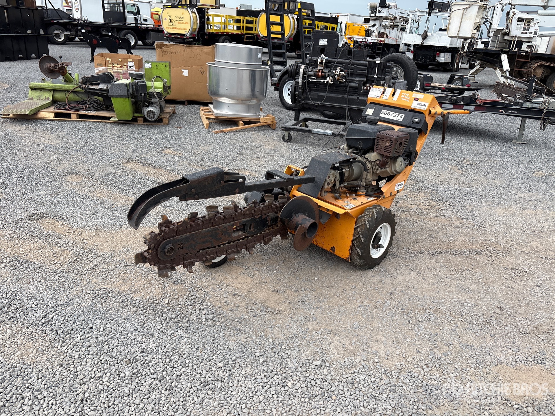 Barreto E924HM-4MS Walk Behind Trencher