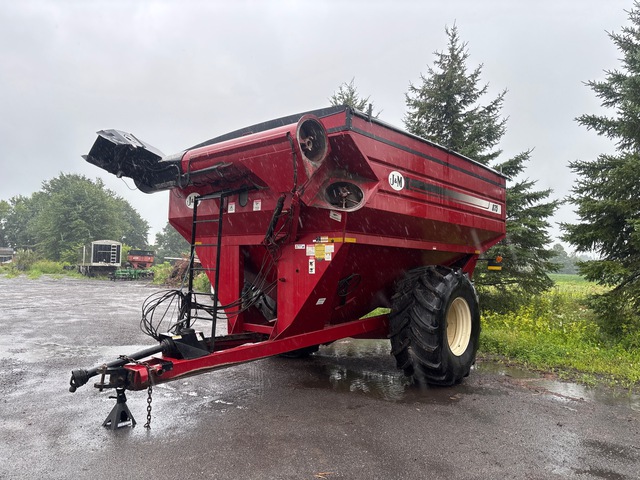 2015 J 875-18 S/A Grain Cart