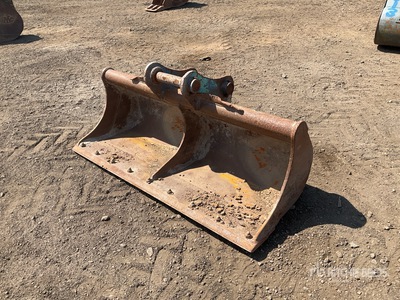 Strickland 1800 mm Cleanup Excavator Bucket