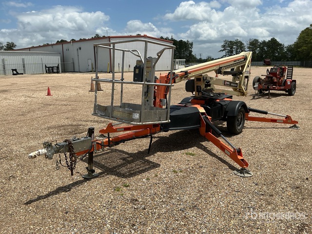 2020 JLG T-350 Towable Lift
