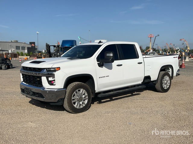 2023 Chevrolet Silverado 2500 4x4 Crew Cab Pickup