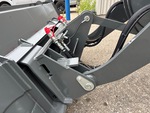 Chassis with Quick Coupler to Arms Pins
