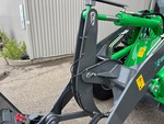Chassis with Tilt Linkage