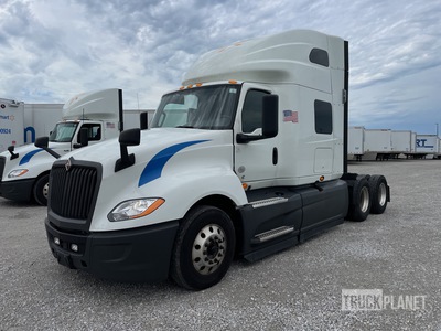 2020 International LT625 6x4 T/A Sleeper Truck Tractor