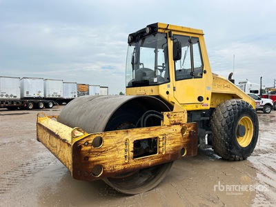 2008 Bomag BW211 D40 Smooth Drum Compactor