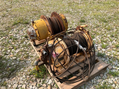 Ingersoll Rand Air Tugger (Inoperable)