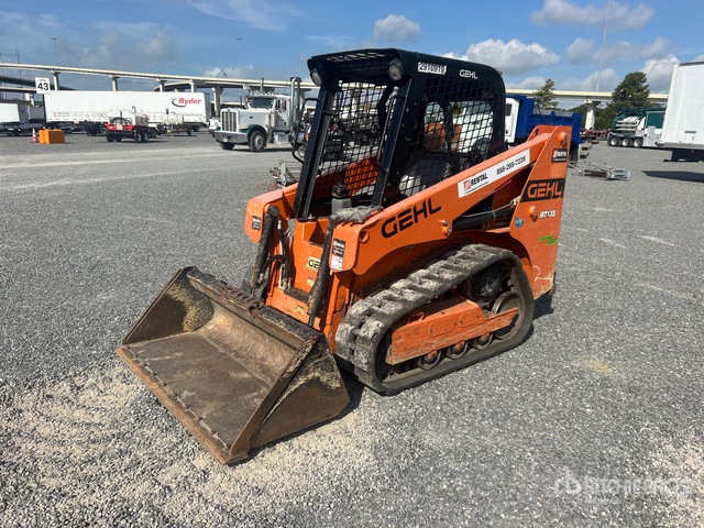 2020 Gehl RT135 Compact Track Loader