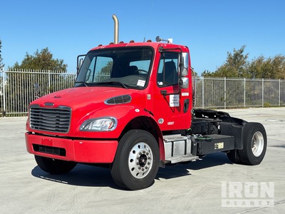 2011 Freightliner M2 106 Hybrid S/A Day Cab Truck Tractor