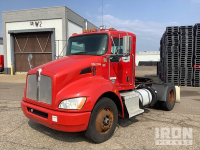 2012 Kenworth T370 4x2 S/A Day Cab Truck Tractor