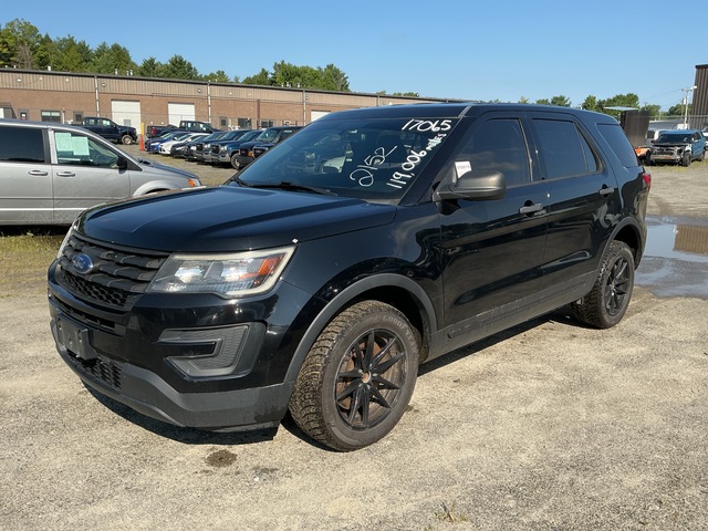 2017 Ford Explorer AWD SUV