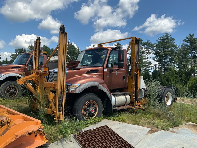 2007 International 7400 Snow Plow Truck