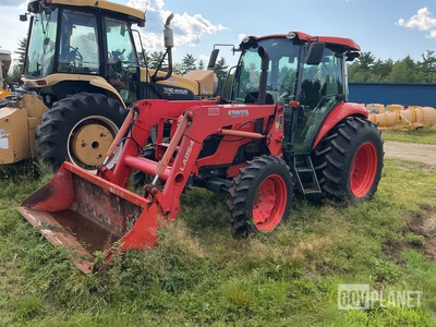 Kubota M7060D 4WD Tractor