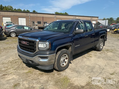 2017 GMC Sierra 1500 4x4 Pickup