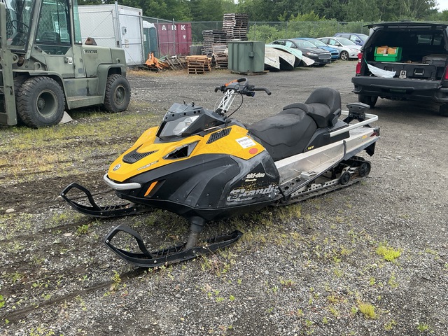 2012 Ski Doo Skandic Snowmobile