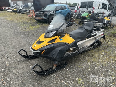 2013 Ski Doo Skandic Snowmobile