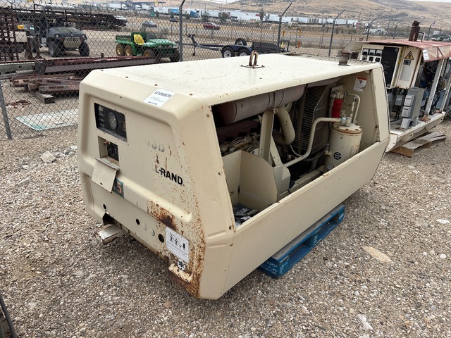 1990 Ingersoll Rand  185 cfm Air Compressor