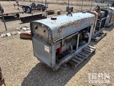 Lincoln 250 250 A Arc welder を見 Welder - Fueled