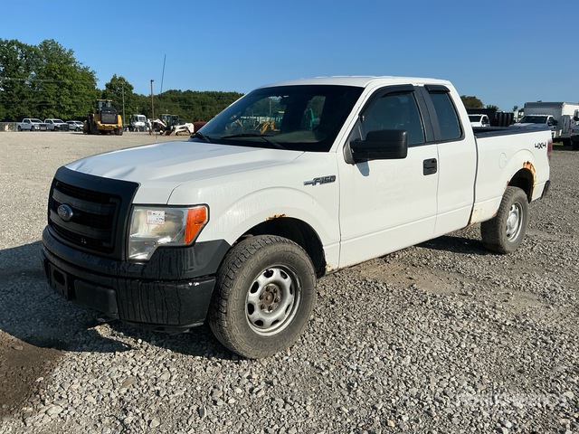 2013 Ford F-150 XL 4x4 Extended Cab Pickup