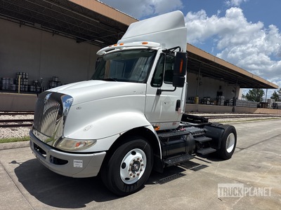 2009 International TranStar 8600 4x2 2-Achs Sattelzugmaschine