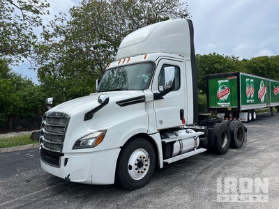 2020 Freightliner Cascadia 126 6x4 トラックトラクター(T/A)