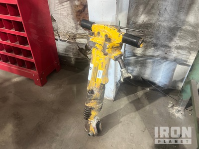 MPT HERCTPB90114LFW Pneumatic Demolition Breaker