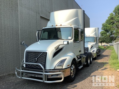 2020 Volvo VNL 6x4 トラックトラクター（T/A）