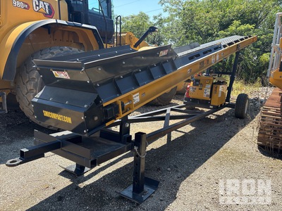 Screen Machine CH30Z1 24 in x 31 ft Portable Stacking Conveyor