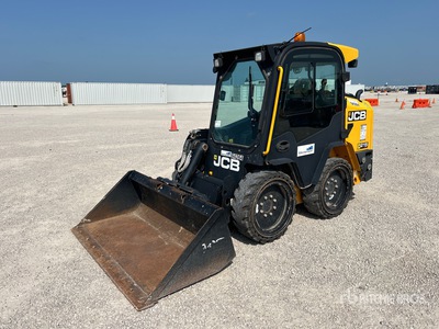 2017 JCB 215 Two-Speed Schranklader