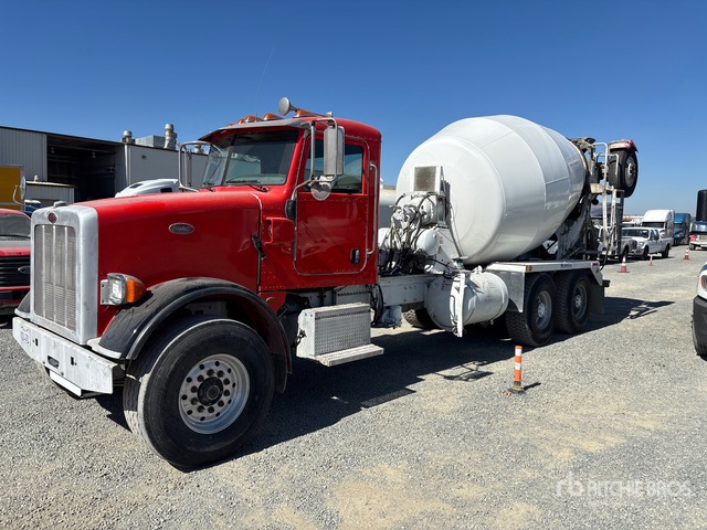 2015 Peterbilt 365 8x4 Mixer Truck