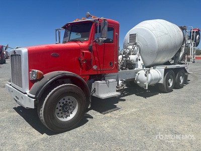2015 Peterbilt 365 6x4 Mixer Truck