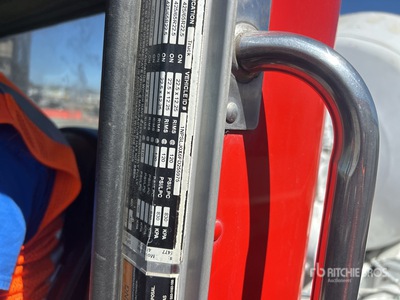 2015 Peterbilt 365 Mixer Truck