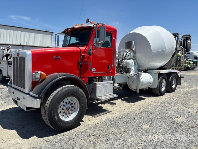 2015 Peterbilt 365 6x4 Mixer Truck