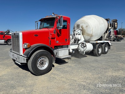 2015 Peterbilt 365 6x4 Mixer Truck