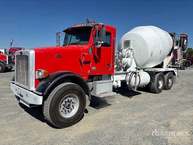 2015 Peterbilt 365 8x4 Mixer Truck